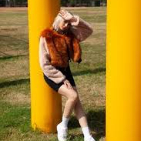 SHACI Bellfast Faux Fur Jacket Size Small - Picture 7 of 7